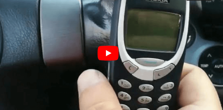 Hackers usando telefone Nokia 3310 antigo para ligar o carro sem a chave